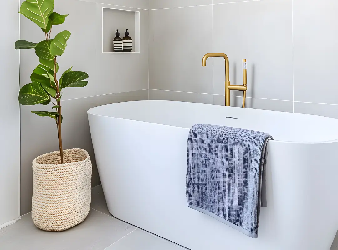 Tub Surround Ideas and Pictures